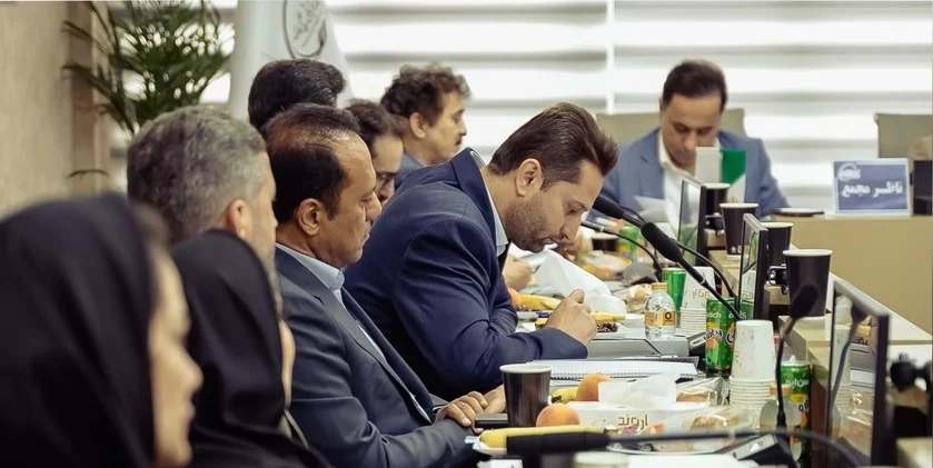 مجمع عمومی عادی سالیانه پتروشیمی اروند برگزار شد؛