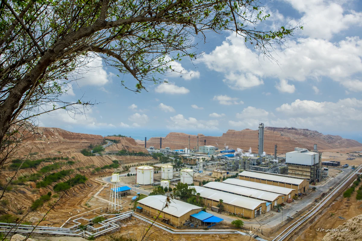 پتروشیمی خارک موفق به اخذ گواهینامه‌های بین‌المللی ISO9001 و ISO45001 از TUV-AUSTRIA شد