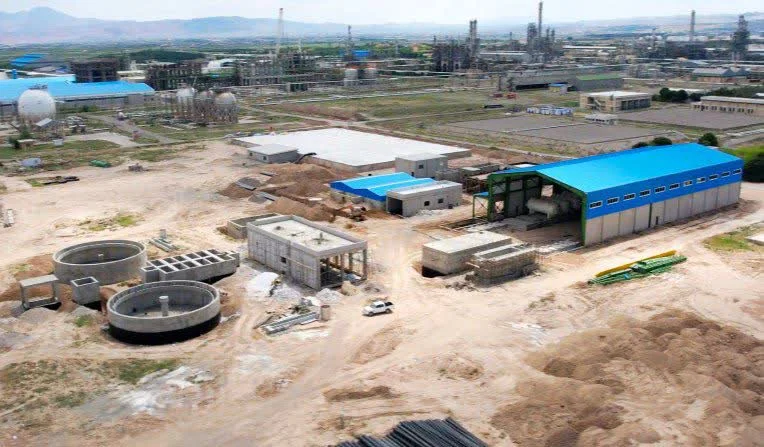پروژه پساب پتروشیمی تبریز رو به پیشرفت نمونه برداری و مطالعات ژئوتكنیك محوطه تصفیه‌خانه ZLD پتروشیمی تبریز