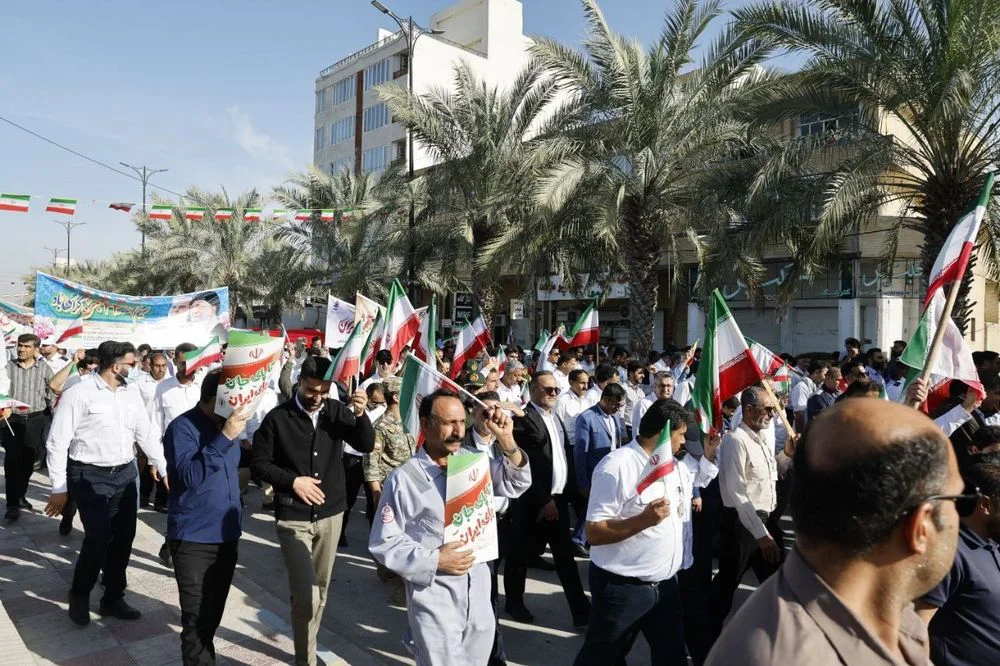 پایمردی آریاساسولی‌ها؛ از حضور همیشگی و باصلابت در جبهه اقتصاد تا صحنه پاسداشت آرمان‌های انقلاب اسلامی