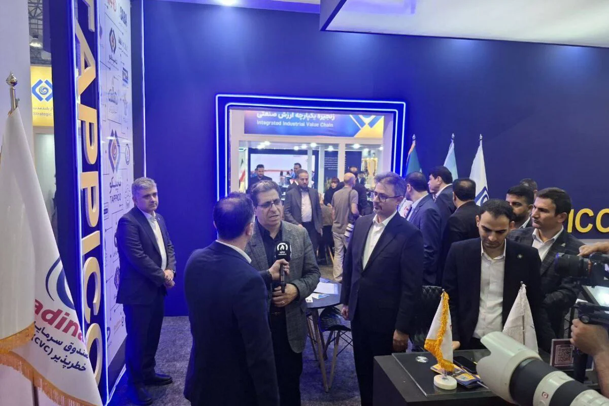بازدید مدیرعامل شستا از غرفه هلدینگ تاپیکو؛ هفتمین نمایشگاه و همایش ساخت داخل کیش آغاز به‌کار کرد