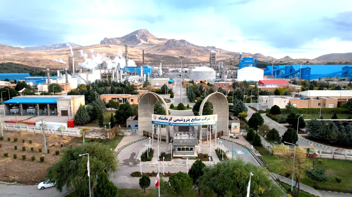 بازگشت پتروشیمی کرمانشاه به مدار تولید
