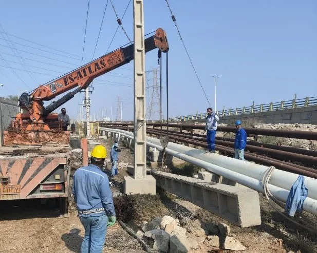 نوسازی ۳ کیلومتر از شبکه فشار متوسط برق منطقه ویژه اقتصادی پتروشیمی