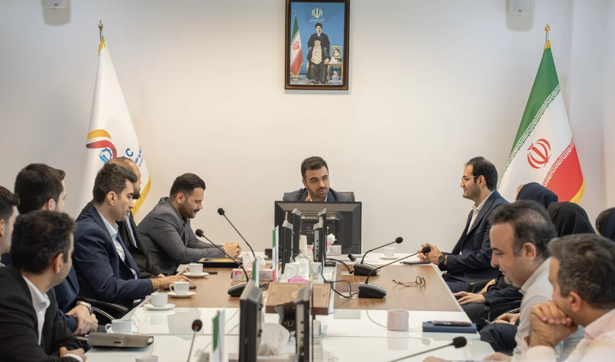 تجربه متفاوت سروش مهستان در جانشین‌پروری